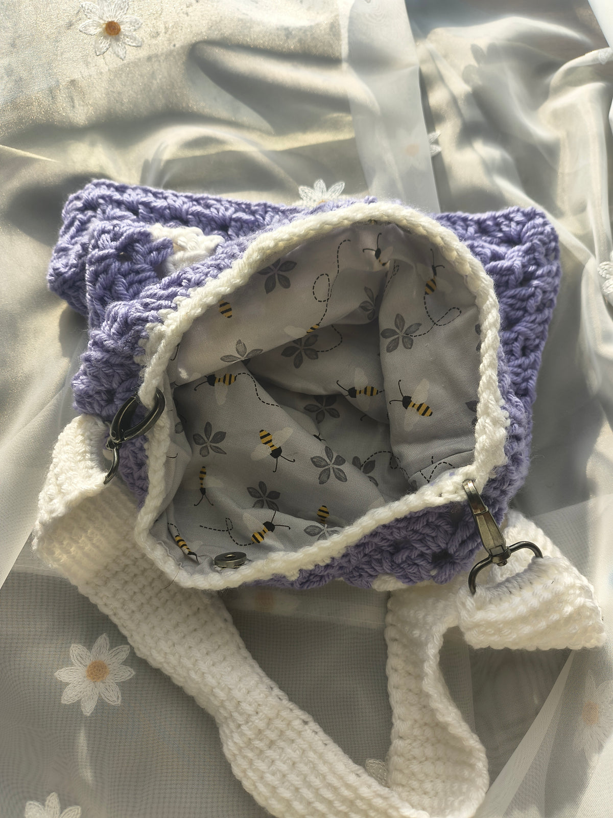 Bumblebee Lilac (Regular Tote)